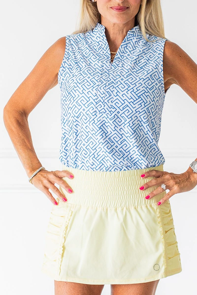 Birch Top Print: Realza Tu Estilo con un Toque Real Azulado.